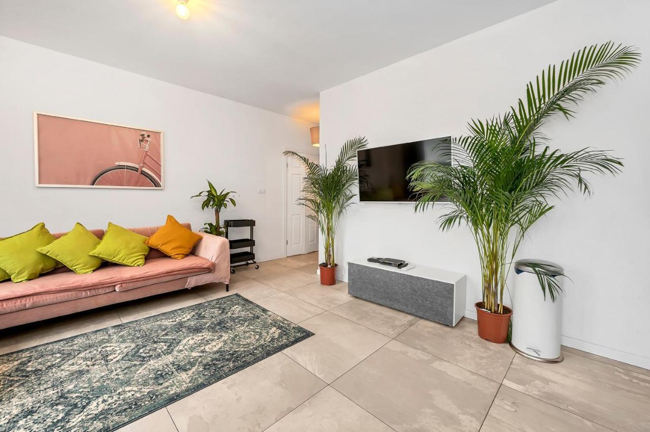 Lumina 4-Room Apart With Large Balcony Warschau Buitenkant foto